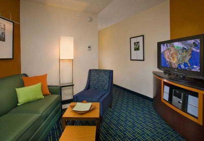 Fairfield Inn & Suites By Marriott Oklahoma City Nw Expressway/Warr Acres Extérieur photo
